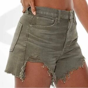NWT AE Highest Rise Mom Short